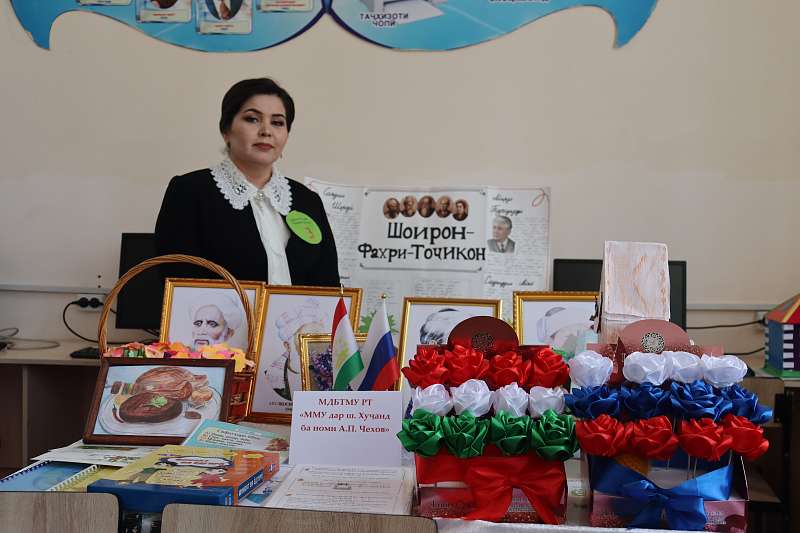 Гордость школы и города — Нодира Шодиева стала победителем городского этапа конкурса «Учитель года 2025»!