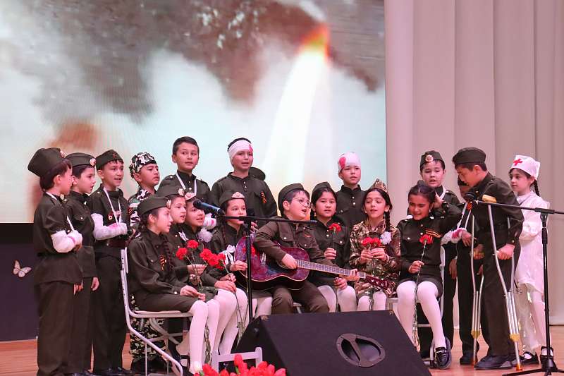  Конкурс военных песен "Легендарная и непобедимая"