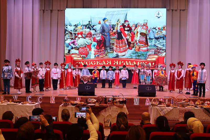 Русская ярмарка в школе имени А.П. Чехова! 