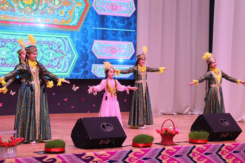 Навруз в российско-таджикской школе им. А.П. Чехова!